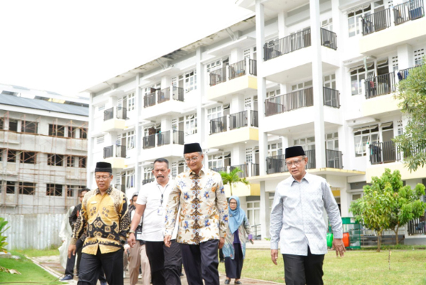 Menteri Dody