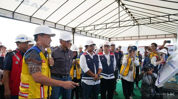 Proyek JTTS Menteri PU