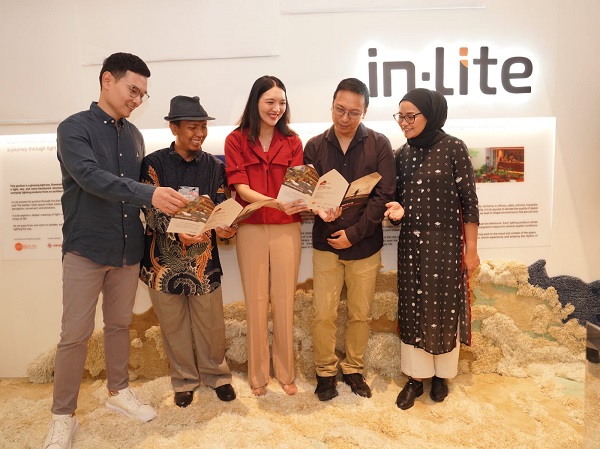 in-Lite