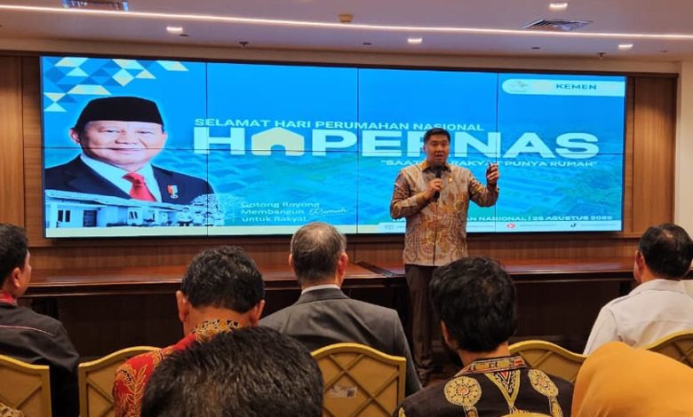 Menteri Ara