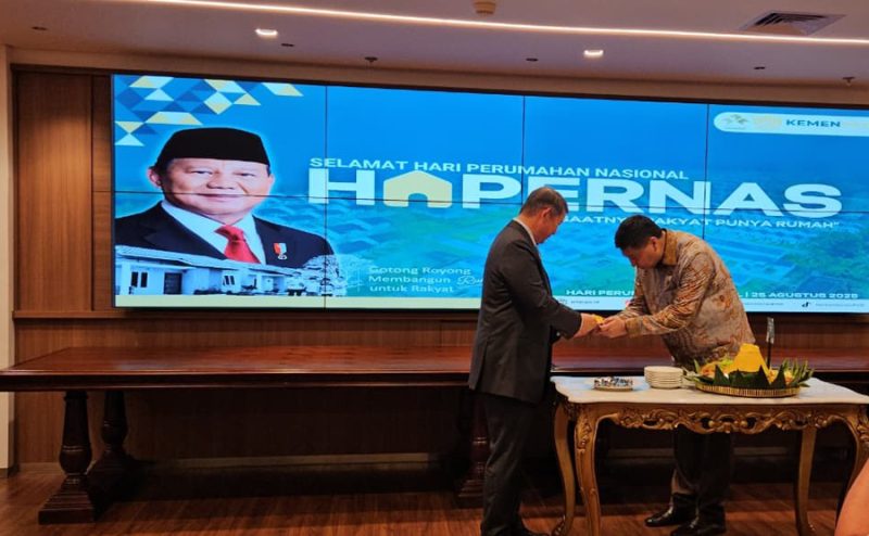 Menteri Ara